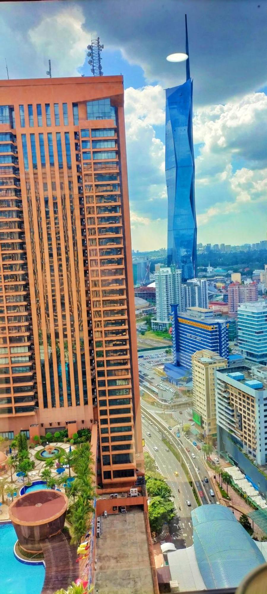 Regal Residences At Berjaya Times Square Kuala Lumpur Exterior foto