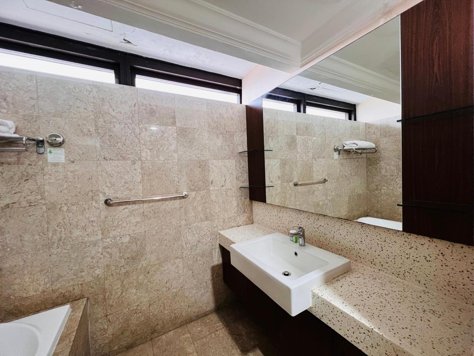 Regal Residences At Berjaya Times Square Kuala Lumpur Exterior foto