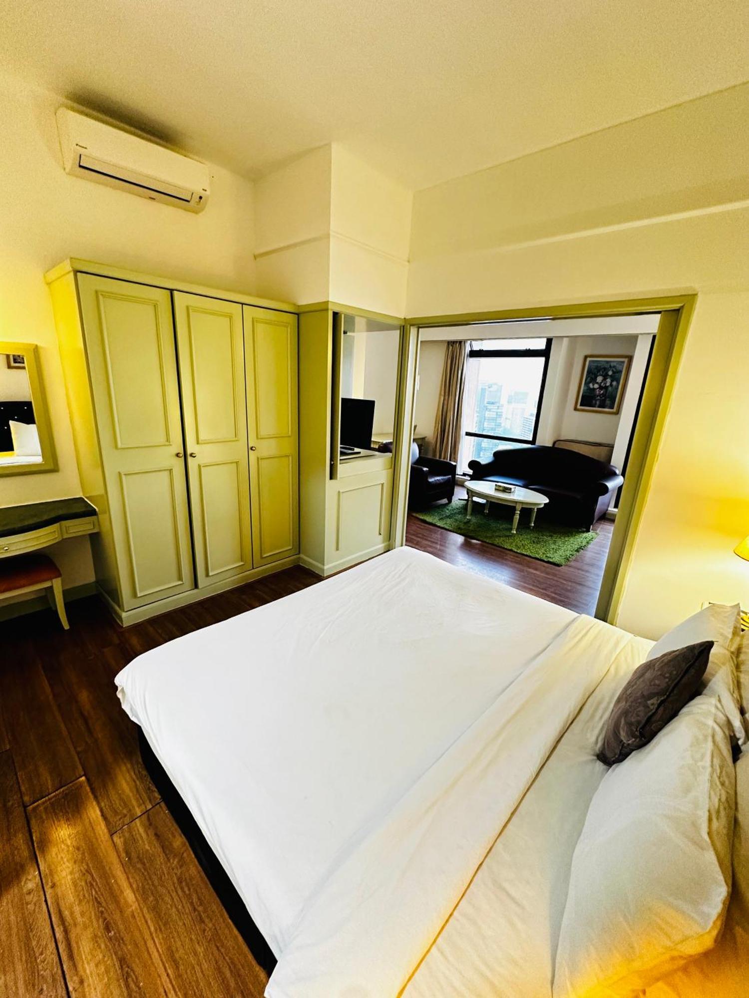 Regal Residences At Berjaya Times Square Kuala Lumpur Exterior foto